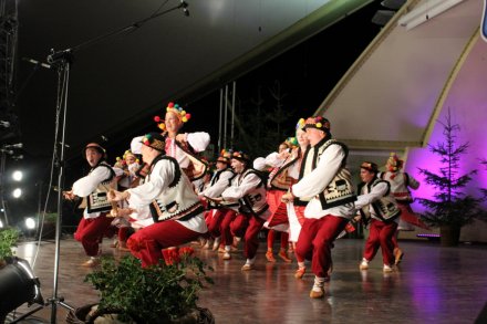 Fragment występu zespołu "Mazury"