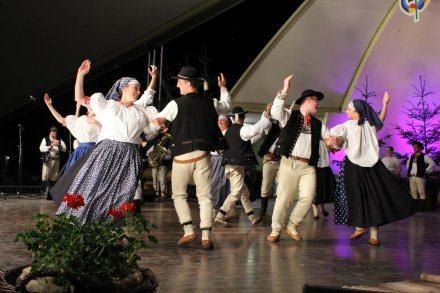 Fragment występu zespołu "Brenna"