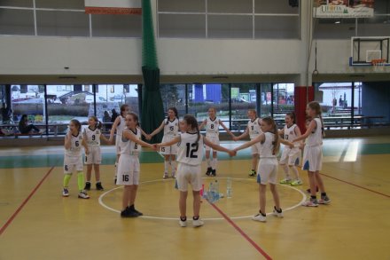 Radośc wiślanek po wygranym meczu