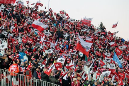 Publiczność na skoczni w Malince