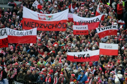 Publiczność na skoczni w Malince