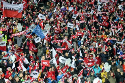 Publiczność na skoczni w Malince