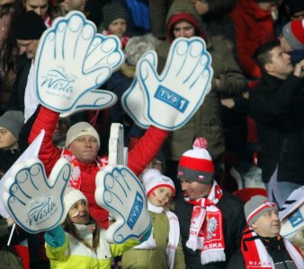 Publiczność na skoczni w Malince