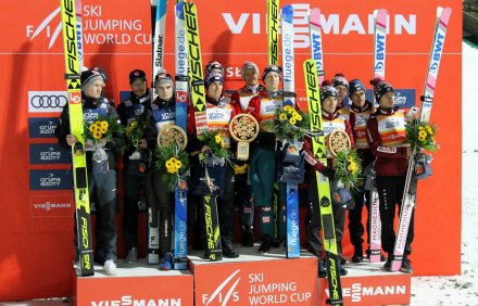 Podium zawodów drużynowych