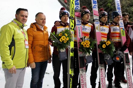 Polacy z burmistrzem Bujokiem