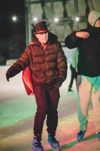 Bal na Sto Par na lodowisku