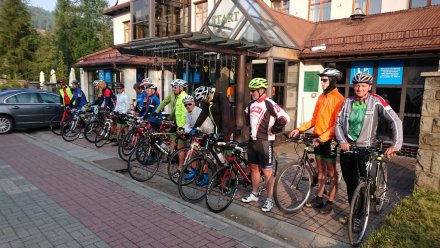 Przed ośrodkiem "Start" w Wiśle