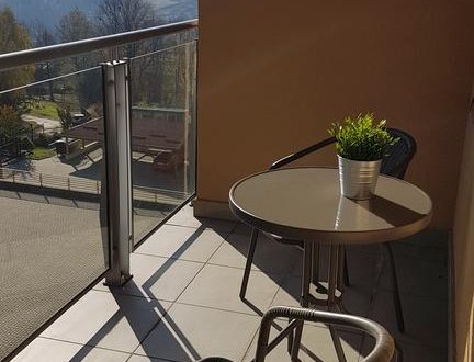 Balkon z widokiem na Wisłę w MJ Apartament
