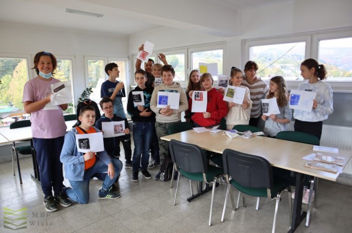 Zdjęcie grupowe z warsztatów scrapbookingowych