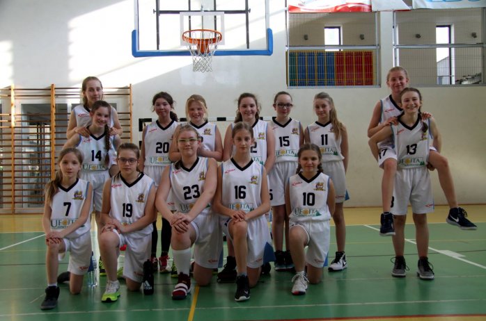 Drużyna ISWJ Wisła podczas turnieju Wisła MiniBasket Cup 2018