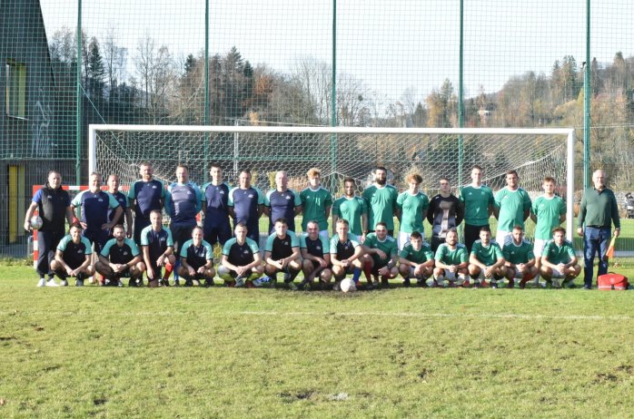 mecz Kawalerowie vs Żonaci