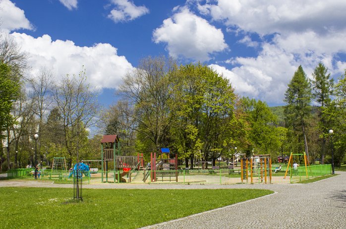 Plac zabaw w Parku Kopczyńskiego