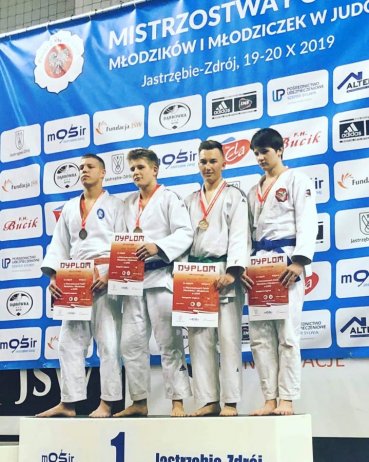 Podium w kategorii 90 kg