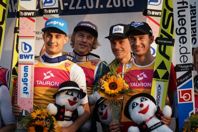 Polacy na podium konkursu w Wiśle