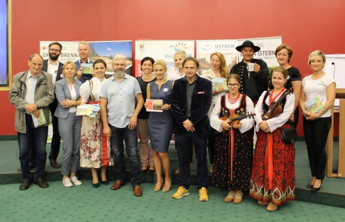 Przedstawiciele gmin Beskidzkiej 5