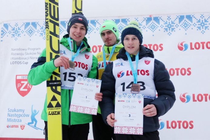 Artur Kukuła na najwyższym stopniu podium