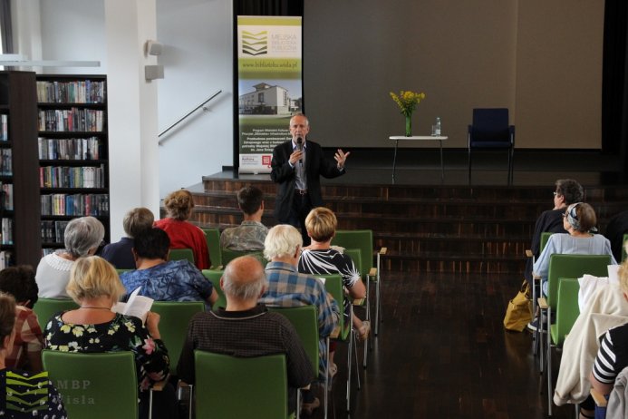 Zdjęcie z wykładu WAK "Z dziejów jednego śląskiego rodu"