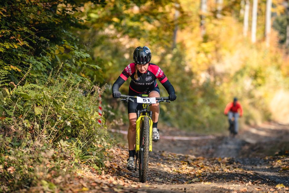 Uczestniczka Uphill MTB Stożek