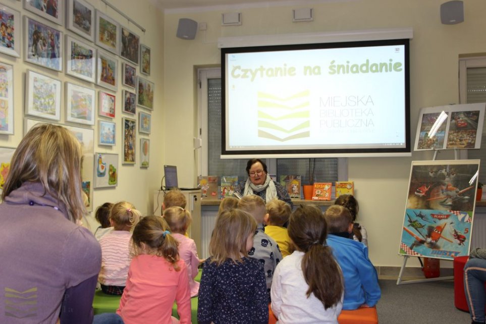 Czytanie na śniadanie