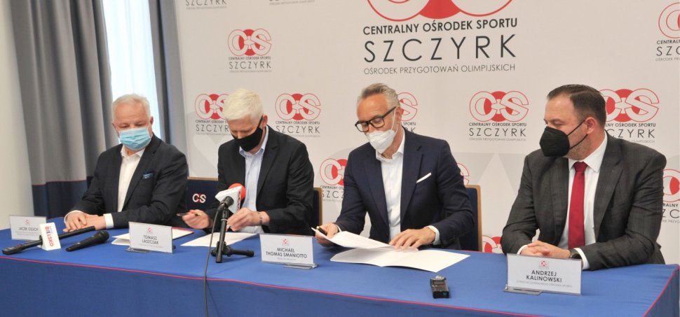 Uroczyste podpisanie umowy na budowę systemu naśnieżania na trasach Kubalonki