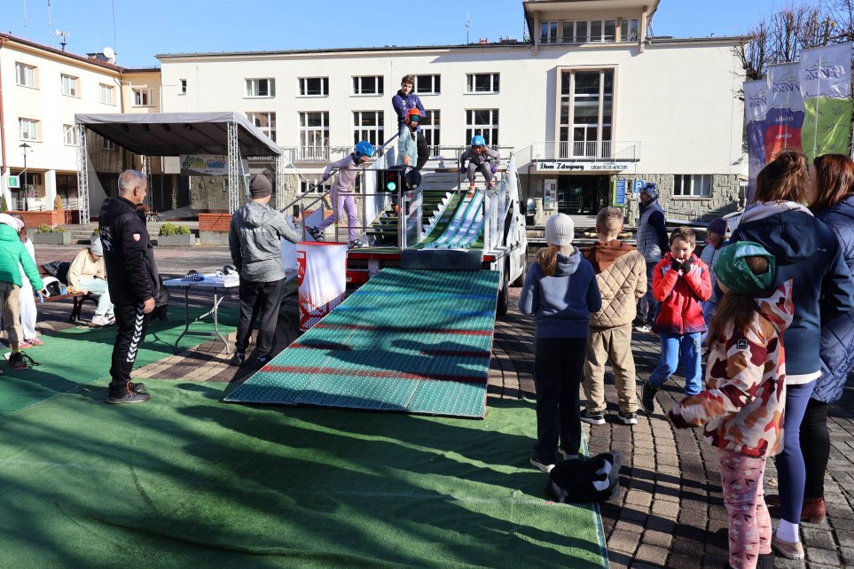 Akademia Lotnika na Placu Hoffa w Wiśle