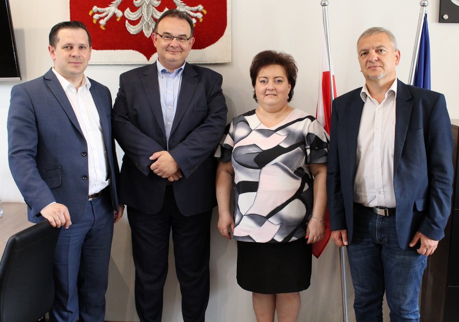 Burmistrzowie Wisły i Ustronia z prezesem i wiceprezenem Kolei Śląskich