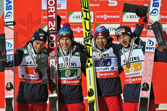 Brązowa drużyna z MŚ w Oberstdorfie - fot. PZN