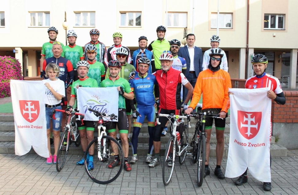 Przed startem na rynku w Wiśle